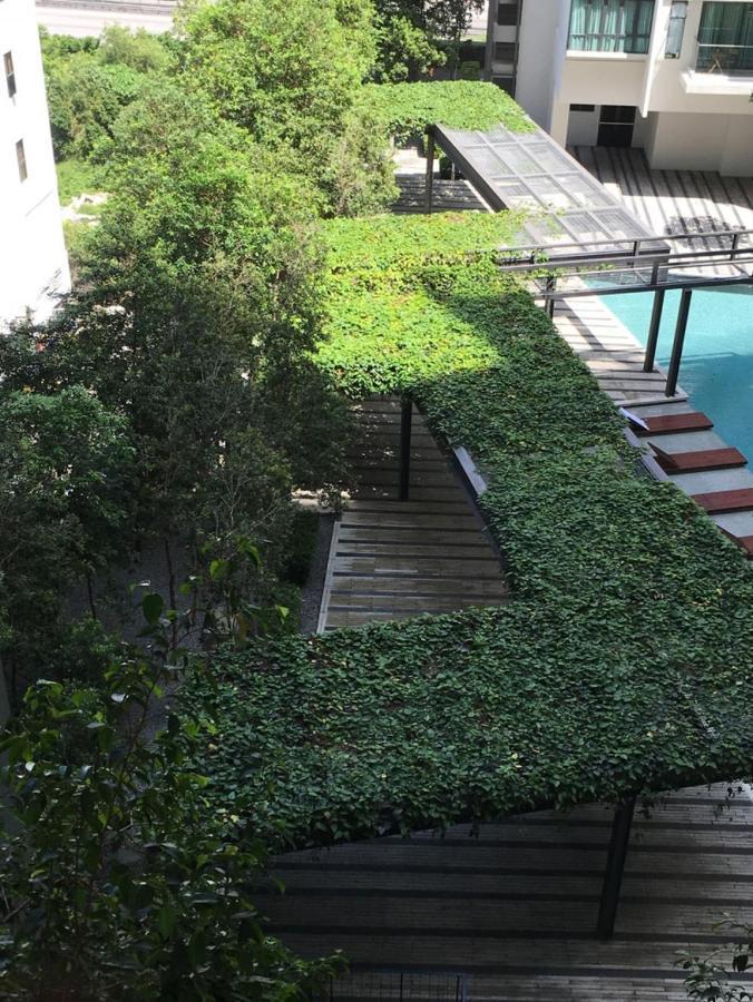 Homestay D'Univ 360 Place Seri Kembangan Buitenkant foto
