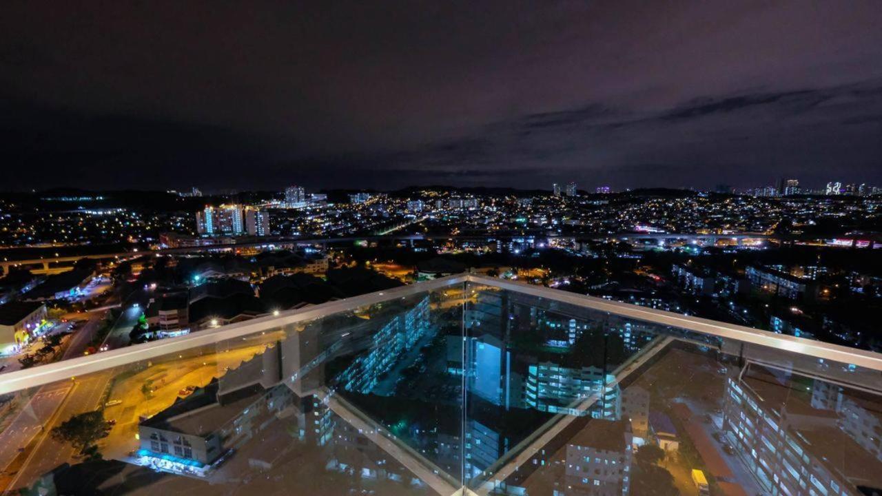 Homestay D'Univ 360 Place Seri Kembangan Buitenkant foto